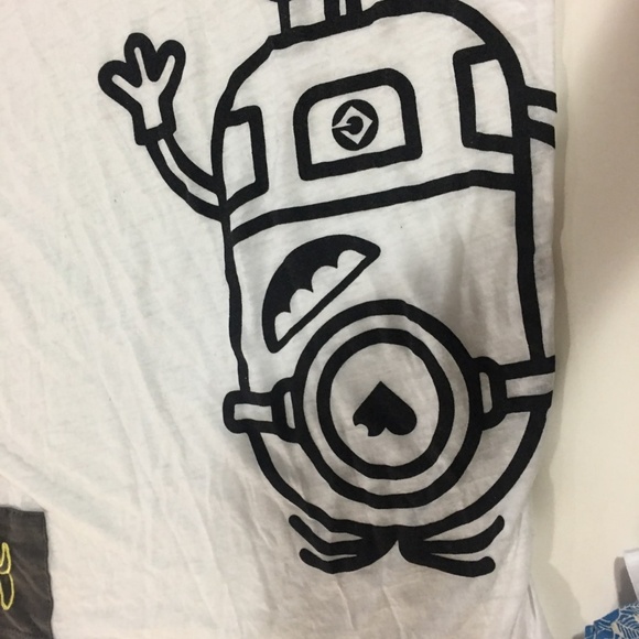 3/$15 Despicable Me Minion Burn Out Tee Shirt - Picture 4 of 5